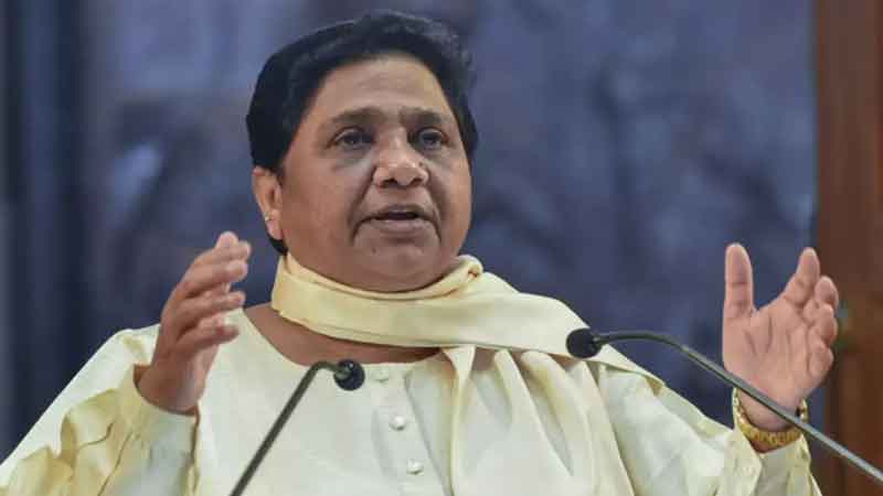 Mayawati targeted the UP government, said - politicians and lawyers started in UP before the election ..