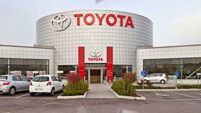 Toyota became the world's largest car manufacturer in the year of lockdown