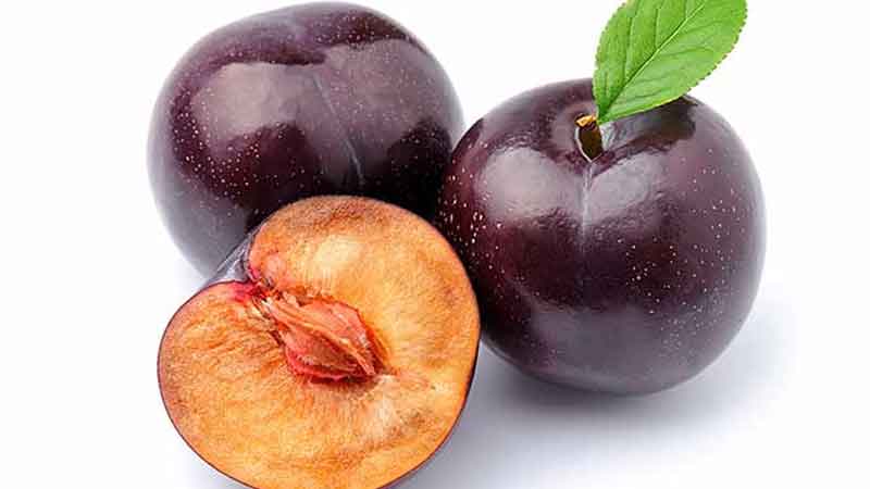 From constipation to relief in diabetes big benefits of eating plums